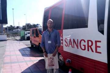 Binter vuela alto en la donación de sangre en Telde (Foto TA)